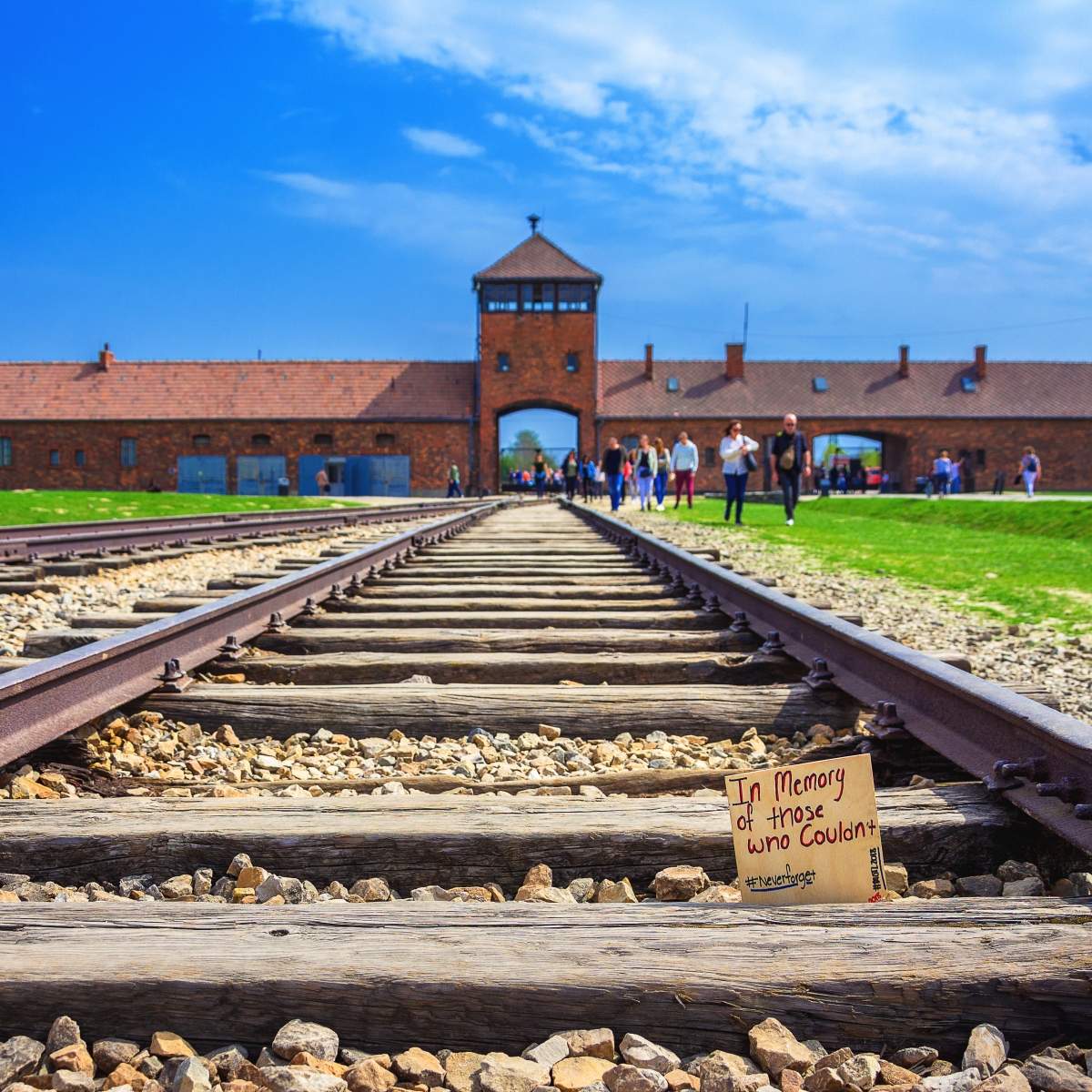 Auschwitz Birkenau: bilet wstępu bez kolejki – zwiedzanie z przewodnikiem