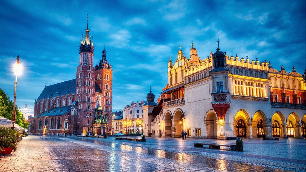 Hva skal man gjøre i Krakow når det regner: Ideer for regnværsdager